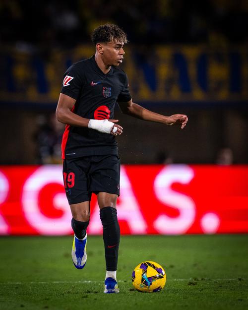 曼联英超赛场精彩抢断反击