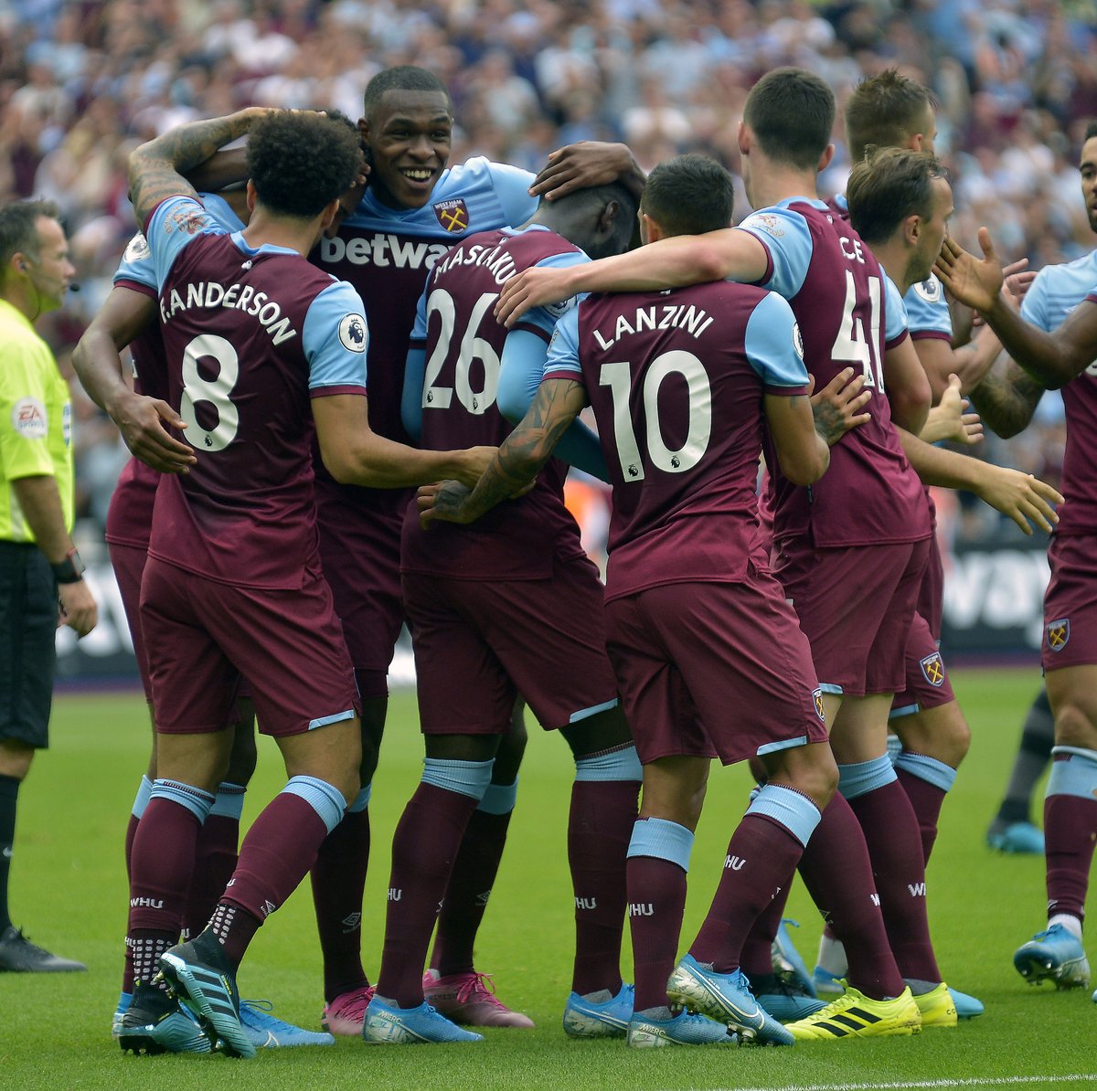 美网站晒最新夺冠概率：雷掘火位列前三 湖人杀进前四令人意外